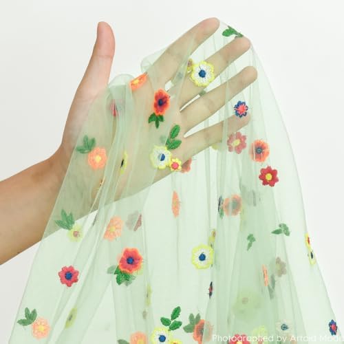 Artoid Mode 3PCS Sage Green Embroidery Daisy Gauze Table Runner 120 Inch - Image 7