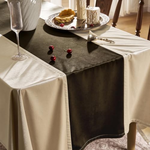 Beige Table Cloth Rectangle Table: Luxurious Champagne Velvet Table Cloth - Image 3