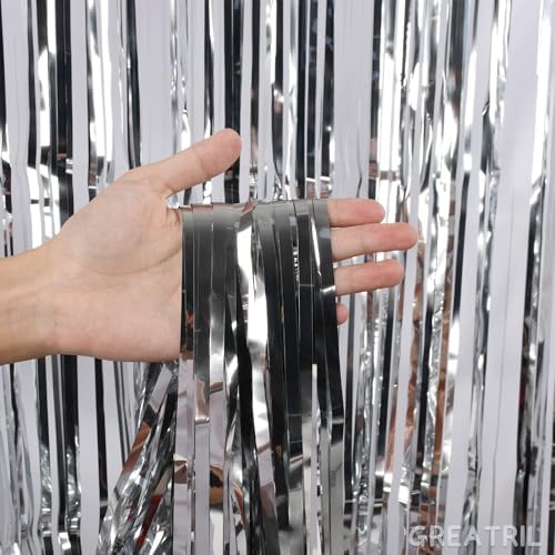 Silver Streamers Metallic Party Backdrop 8.2ft x 3.2ft - Pack of 2 - Image 2