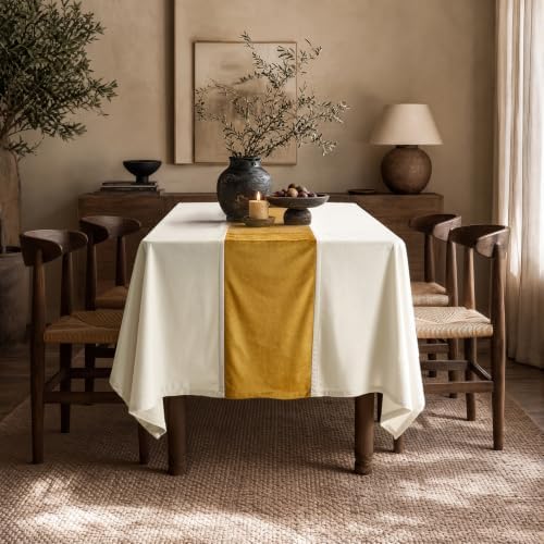 White and Gold Velvet Tablecloths Rectangular: Luxury Christmas Table Cloth - Image 5